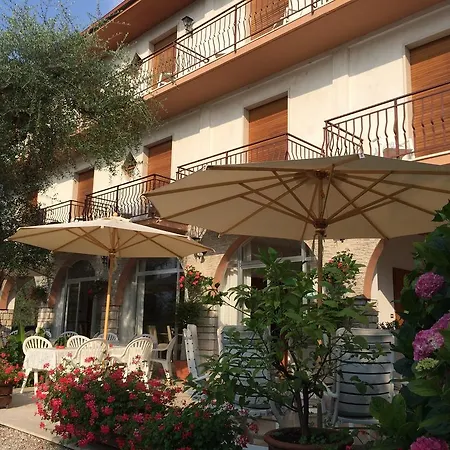 Zanetti * Torri Del Benaco