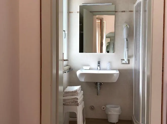 Zanetti * Torri Del Benaco